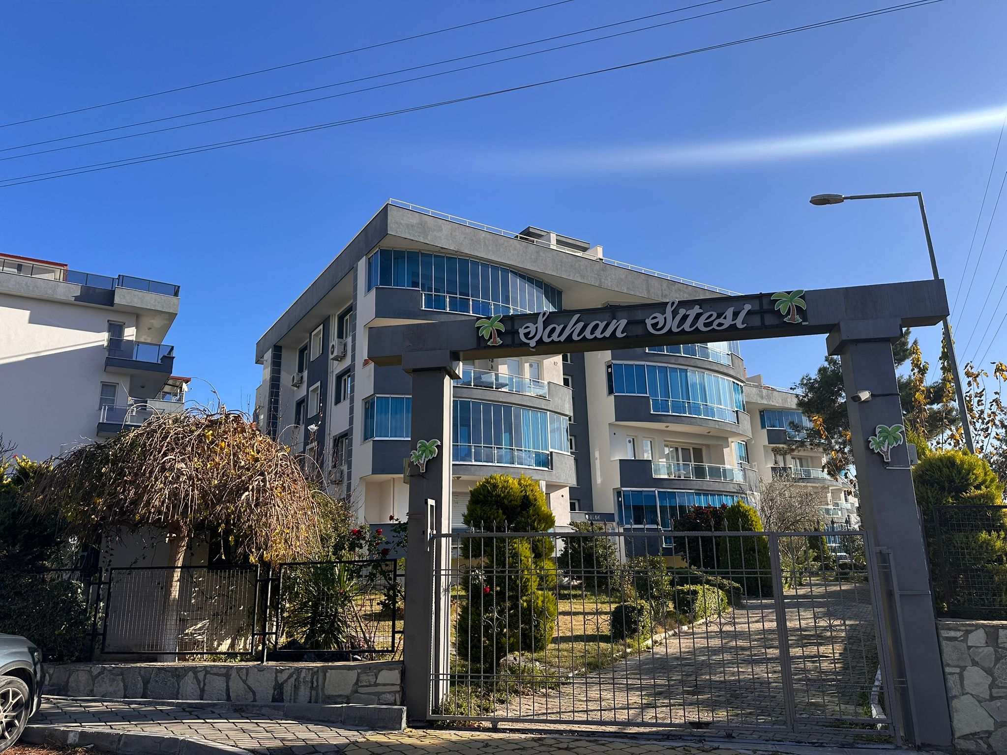 ŞAHAN SİTESİNDE GENİŞ 3+1 DAİRE